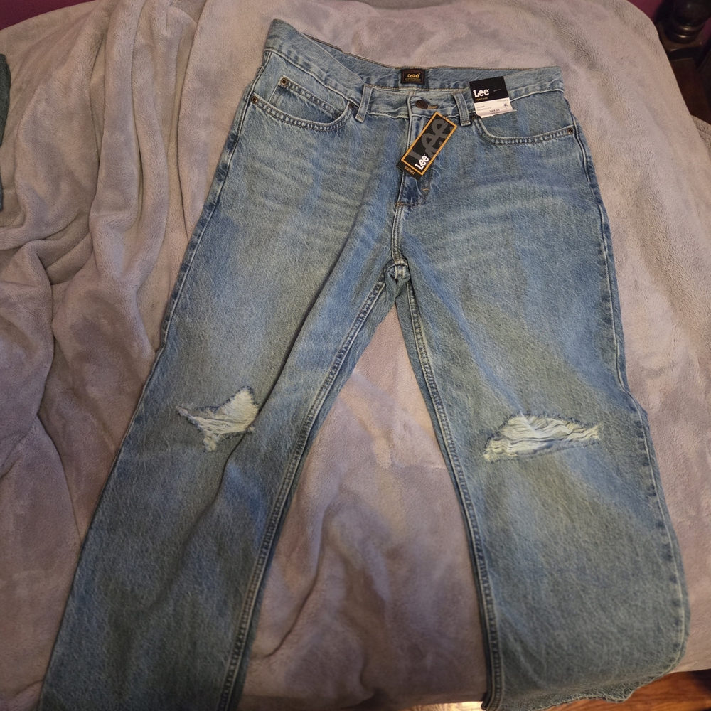 Lee Light Blue Relaxed Jeans with Knee Rips